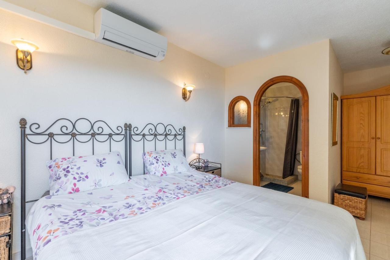 Villa Vista Ibiza Бенітачель Екстер'єр фото
